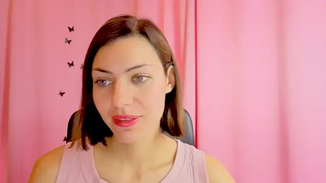 Snapshot of AniSkyy chatting on December 3, 2025, 10:25 am AniSkyy online show from December 3, 2025, 10:25 am