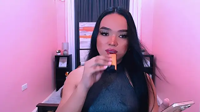 Snapshot of Fantacyloverr chatting on March 17, 2026, 8:39 am Fantacyloverr online show from March 17, 2026, 8:39 am