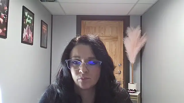 Snapshot of Natalia5Nash chatting on December 15, 2025, 5:08 pm Natalia5Nash online show from December 15, 2025, 5:08 pm