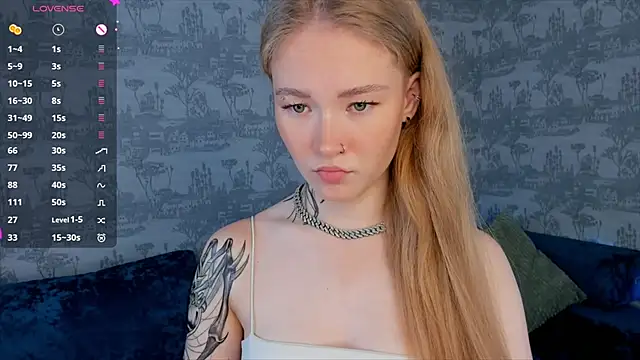 Snapshot of MaireLanda chatting on June 23, 2026, 4:10 am MaireLanda online show from June 23, 2026, 4:10 am