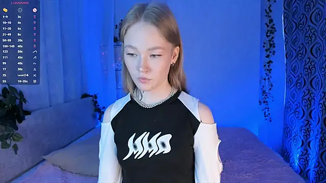 MaireLanda online show from February 27, 2026, 4:23 am