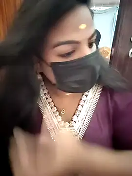 Snapshot of Tamil_Shara chatting on April 19, 2026, 2:29 pm Tamil Shara online show from April 19, 2026, 2:29 pm