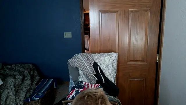 Snapshot of SpunRedneck chatting on March 6, 2026, 12:55 pm SpunRedneck online show from March 6, 2026, 12:55 pm