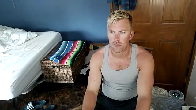 Snapshot of SpunRedneck chatting on June 28, 2026, 8:26 pm SpunRedneck online show from June 28, 2026, 8:26 pm