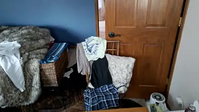 Snapshot of SpunRedneck chatting on March 20, 2026, 12:50 pm SpunRedneck online show from March 20, 2026, 12:50 pm