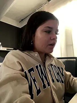 Camila Duarte2 online show from January 8, 2026, 1:17 pm