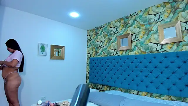 Snapshot of SammyBlassio chatting on December 15, 2025, 1:50 pm SammyBlassio online show from December 15, 2025, 1:50 pm