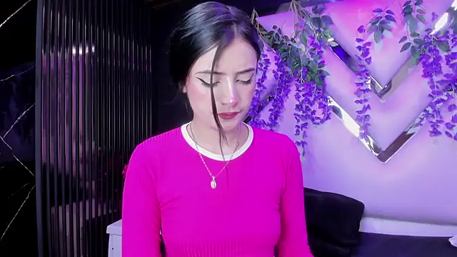 Snapshot of liinzy_rouse69 chatting on April 8, 2026, 3:46 pm liinzy rouse69 online show from April 8, 2026, 3:46 pm