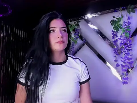 Snapshot of liinzy_rouse69 chatting on February 28, 2026, 2:50 pm liinzy rouse69 online show from February 28, 2026, 2:50 pm