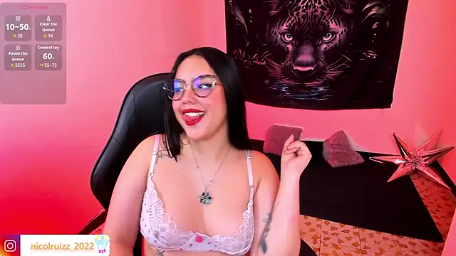 Snapshot of Nicolle_Ruizz chatting on June 17, 2026, 10:14 am Nicolle Ruizz online show from June 17, 2026, 10:14 am