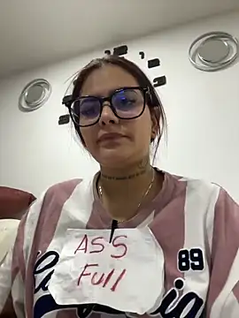 Snapshot of Slut_Dirty_Nastyy chatting on March 27, 2026, 3:48 am Slut Dirty Nastyy online show from March 27, 2026, 3:48 am