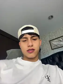 Lander Cruz online show from February 11, 2026, 7:47 pm