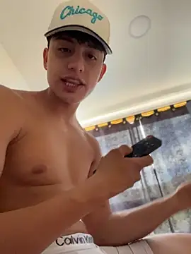 Snapshot of Lander_Cruz chatting on June 28, 2026, 4:57 pm Lander Cruz online show from June 28, 2026, 4:57 pm