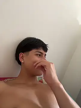 Snapshot of Lander_Cruz chatting on July 18, 2026, 4:15 pm Lander Cruz online show from July 18, 2026, 4:15 pm