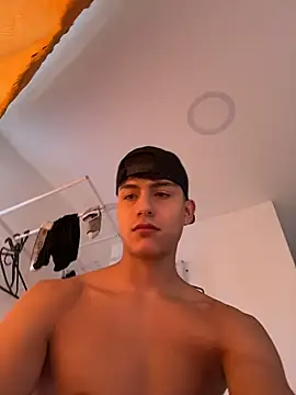 Snapshot of Lander_Cruz chatting on July 21, 2026, 4:08 pm Lander Cruz online show from July 21, 2026, 4:08 pm