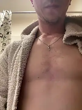 Snapshot of Davide9910x chatting on February 27, 2026, 3:34 pm Davide9910x online show from February 27, 2026, 3:34 pm