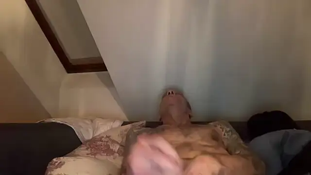 Snapshot of CBT-Sounding chatting on March 7, 2026, 6:46 pm CBT-Sounding online show from March 7, 2026, 6:46 pm