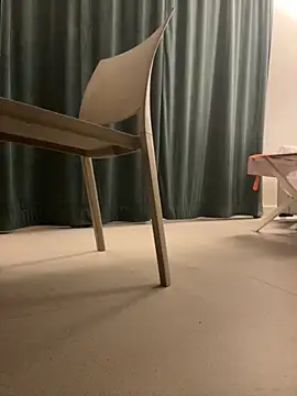 Snapshot of andresbale chatting on December 5, 2025, 2:00 am andresbale online show from December 5, 2025, 2:00 am