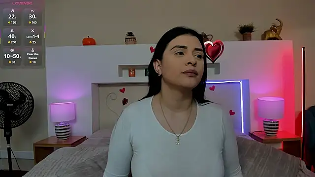 AnikaRomanoff  online show from March 6, 2026, 11:38 am