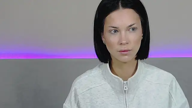 RachaelMils online show from May 2, 2026, 3:45 am