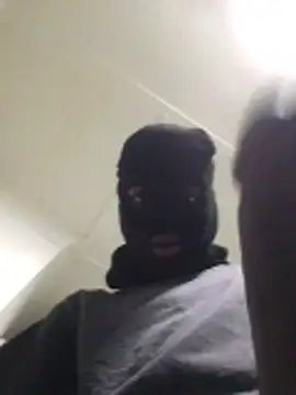 Pound5King online show from April 13, 2026, 9:02 am