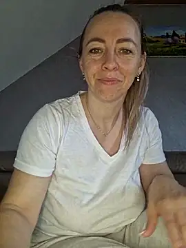 Snapshot of sole28 chatting on March 27, 2026, 7:28 am sole28 online show from March 27, 2026, 7:28 am