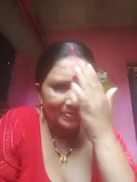 Snapshot of Your-shreya143 chatting on July 18, 2026, 9:51 am Your-shreya143 online show from July 18, 2026, 9:51 am