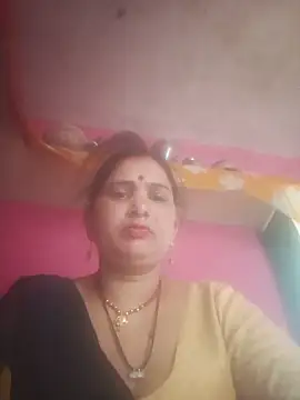 Your-shreya143 online show from June 12, 2026, 12:58 pm