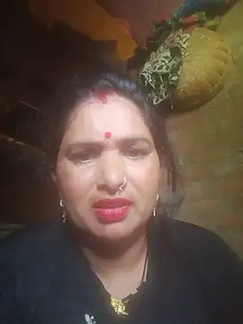 Snapshot of Your-shreya143 chatting on July 13, 2026, 10:36 am Your-shreya143 online show from July 13, 2026, 10:36 am