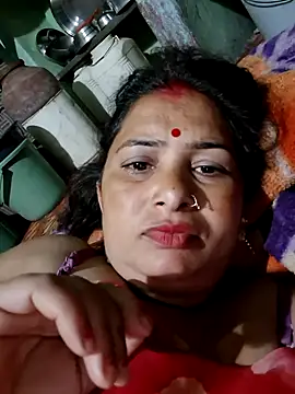 Snapshot of Your-shreya143 chatting on August 8, 2026, 12:39 am Your-shreya143 online show from August 8, 2026, 12:39 am