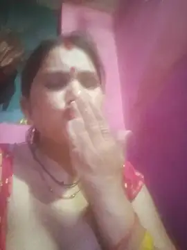 Snapshot of Your-shreya143 chatting on July 23, 2026, 8:38 pm Your-shreya143 online show from July 23, 2026, 8:38 pm
