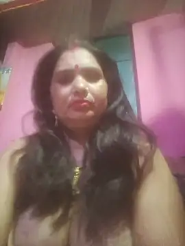 Snapshot of Your-shreya143 chatting on July 22, 2026, 9:39 pm Your-shreya143 online show from July 22, 2026, 9:39 pm