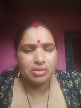 Snapshot of Your-shreya143 chatting on July 8, 2026, 10:27 am Your-shreya143 online show from July 8, 2026, 10:27 am