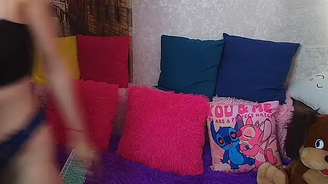 Snapshot of Gina_Gina_love chatting on August 4, 2026, 1:21 am Gina Gina love online show from August 4, 2026, 1:21 am