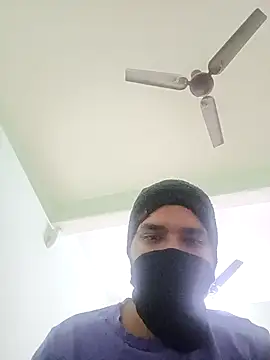 Snapshot of samsexjuice chatting on December 15, 2025, 8:47 pm samsexjuice online show from December 15, 2025, 8:47 pm