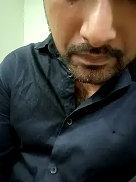 samsexjuice online show from May 6, 2026, 7:51 pm