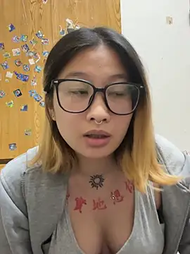 abella1116 online show from March 18, 2026, 7:37 pm