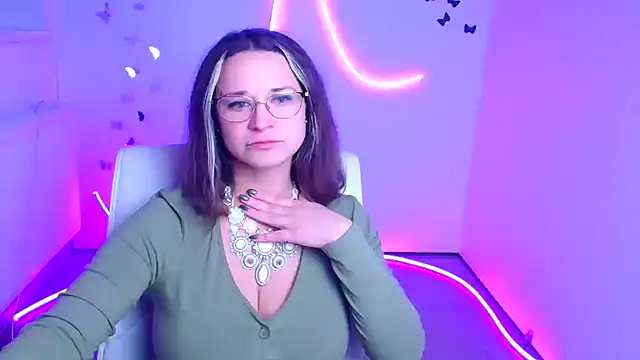 Snapshot of Melodie_Aster chatting on December 19, 2025, 9:06 pm Melodie Aster online show from December 19, 2025, 9:06 pm