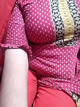 hottyrose69 online show from January 15, 2026, 8:18 am