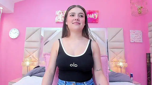 Diamond juliana online show from June 18, 2026, 3:16 am