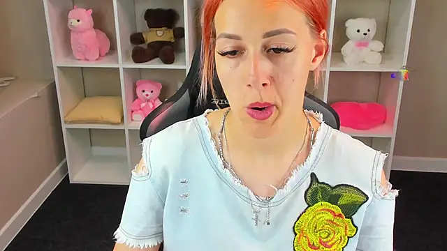 Snapshot of Linda_Jonys chatting on June 21, 2026, 8:20 am Linda Jonys online show from June 21, 2026, 8:20 am
