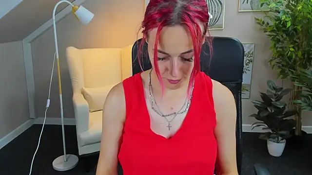 Snapshot of Linda_Jonys chatting on July 29, 2026, 9:19 am Linda Jonys online show from July 29, 2026, 9:19 am
