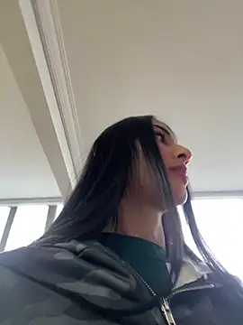 Snapshot of lya__brown chatting on May 15, 2026, 11:08 am lya brown online show from May 15, 2026, 11:08 am