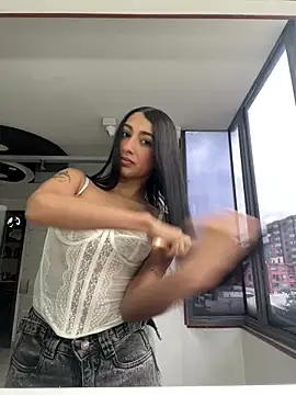 Snapshot of lya__brown chatting on May 29, 2026, 11:16 am lya brown online show from May 29, 2026, 11:16 am