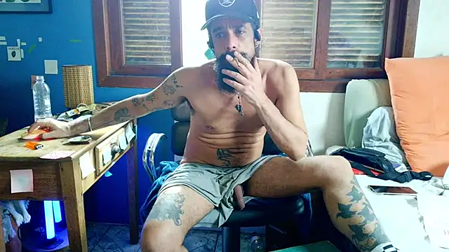 Snapshot of ooproprio chatting on July 22, 2026, 2:41 pm ooproprio online show from July 22, 2026, 2:41 pm