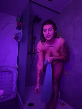 Snapshot of MissRaven_x chatting on March 6, 2026, 8:48 pm MissRaven x online show from March 6, 2026, 8:48 pm