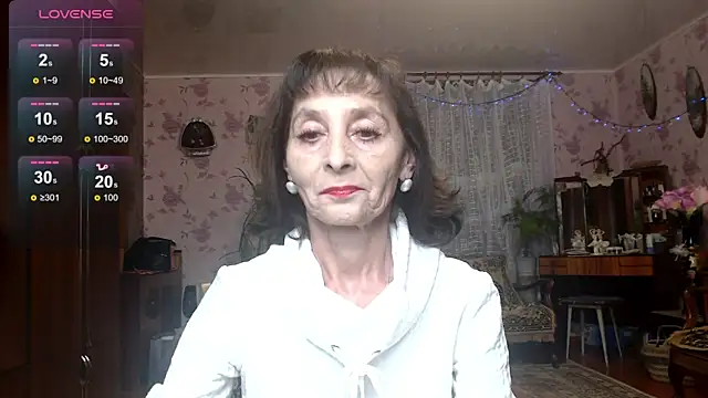 Angelina-Missteria online show from December 22, 2025, 1:00 pm