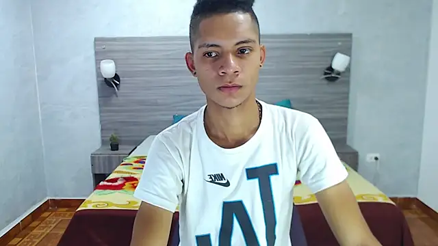 Axel Marcu online show from December 20, 2025, 8:22 pm