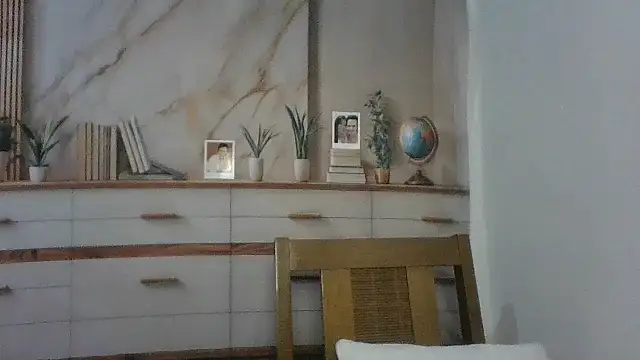 Luna-Hot0802 online show from March 28, 2026, 8:43 pm