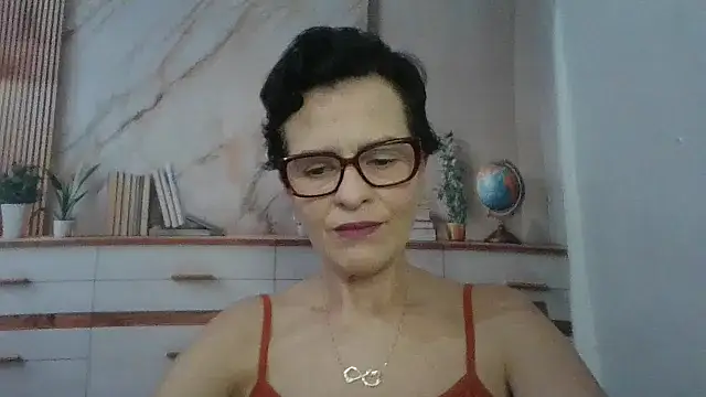 Luna-Hot0802 online show from March 6, 2026, 1:17 pm